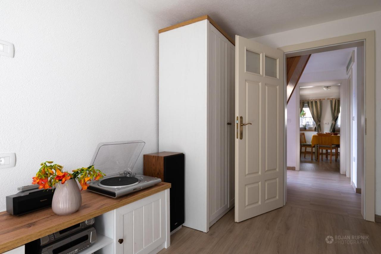 Cherry House - Cosy House - Ideal For Bear Watching, In The Neighborhood Of The Medieval Sneznik Castle Сasa de vacaciones Stari Trg pri Lozu