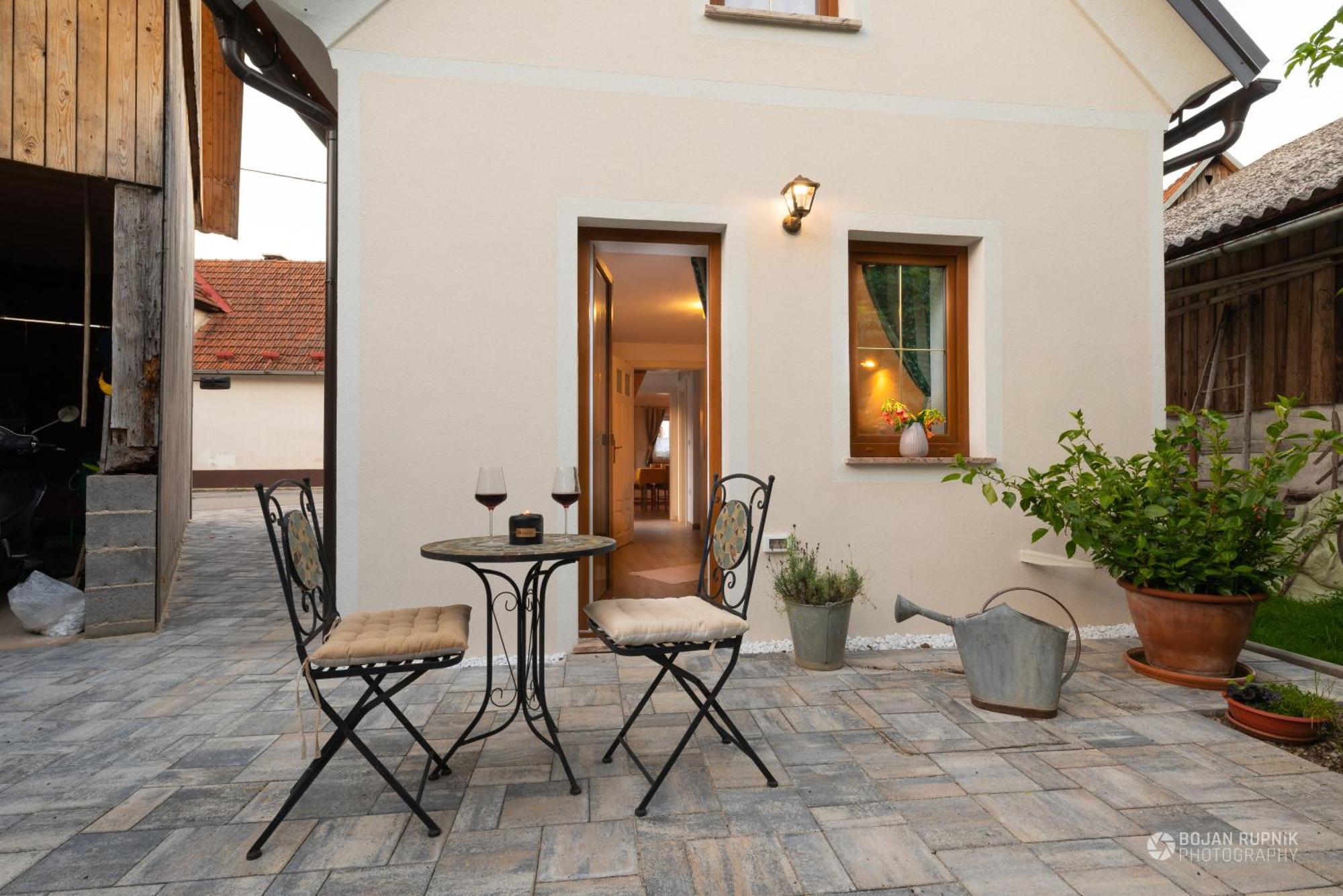 Сasa de vacaciones Cherry House - Cosy House - Ideal For Bear Watching, In The Neighborhood Of The Medieval Sneznik Castle
